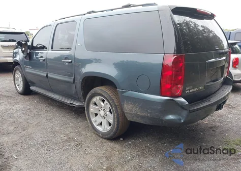 2008 GMC Yukon Xl 1500 Slt z USA, uszkodzony, nr VIN 1GKFK163X8J123391